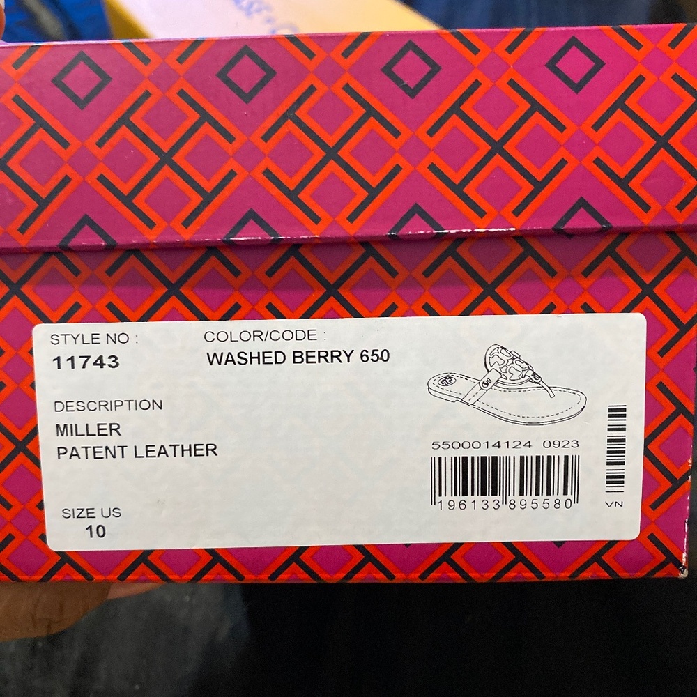 Brand new size 10 women